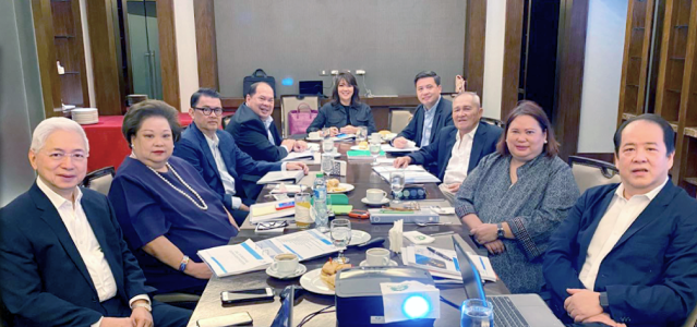 CIC's Investor Relations Team: (from left to right) Alfredo E. Pascual, Independent Director; Renna C. Hechanova – Angeles, Renna C. Hechanova – Angeles; Jose Ma. A. Concepcion, Director, Rafael C. Hechanova, Jr., Chief Communications Officer; Ma. Victoria Herminia C. Young, Director; Raul Anthony A. Concepcion, Vice Chairman; Cesar A. Buenaventura, Independent Director; Raissa C. Hechanova – Posadas, Director; Raul Joseph A. Concepcion, Chairman.